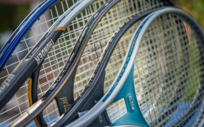 How to choose the right tennis racket for your playing style and skill level?